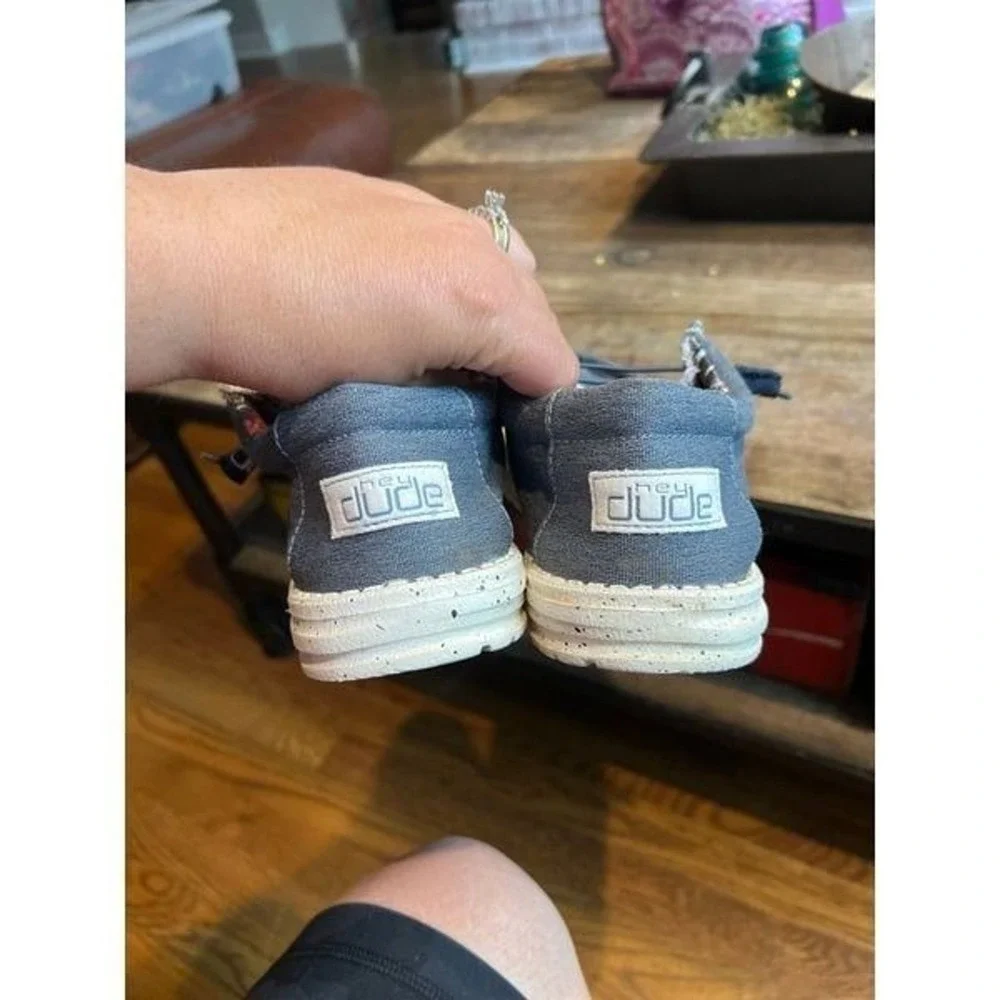 Hey Dude men size